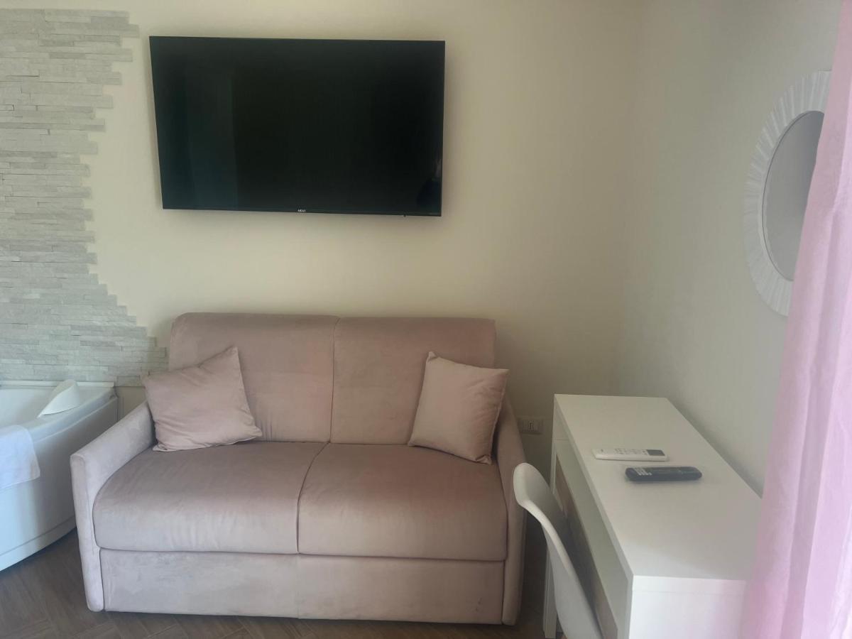 The Pink House Luxury Naples